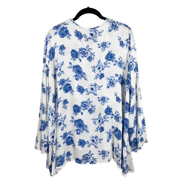 Long Sleeve Flowy Floral Top with V-neck Cutout - Picture 2 of 5